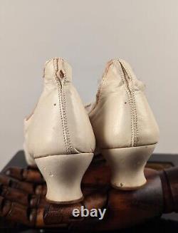 CIVIL War Era 1860's Or Just Post White Kid Leather Shoes W Bow Trimmed Vamp