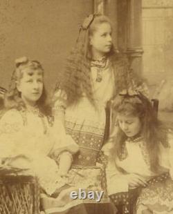 S10, 025-01, 1890s, Cabinet Card, English Royalty Maria, Victoria and Alexandra