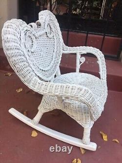 Wicker Rocking Chair Rocker White Heart Shape Fancy Victorian-Style Child Kid